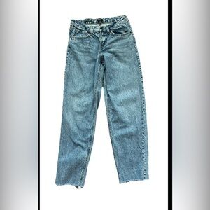 Wild Fable Midrise 90’s Relaxed Straight Jeans Women’s 0 Light Wash Denim (0648)